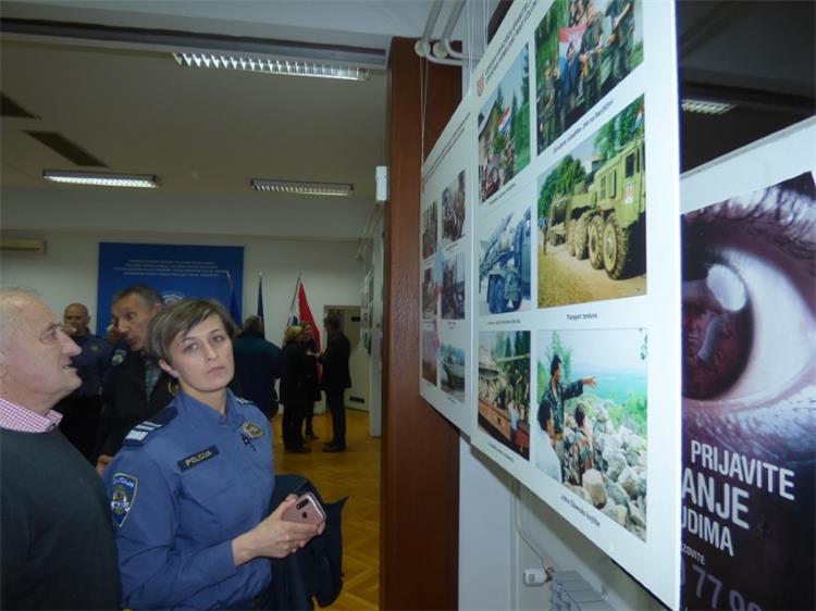 Slika PU_V/vijesti/2019/Izložba Ivice Doleneca//1-P2050473.jpg